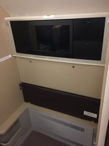 Bulkhead seats (11 & 18) had wider foot rest